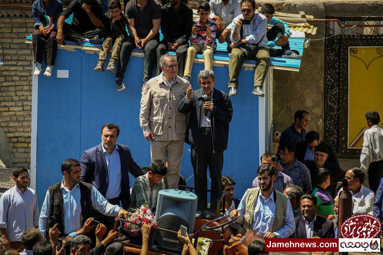 احمدی نژاد