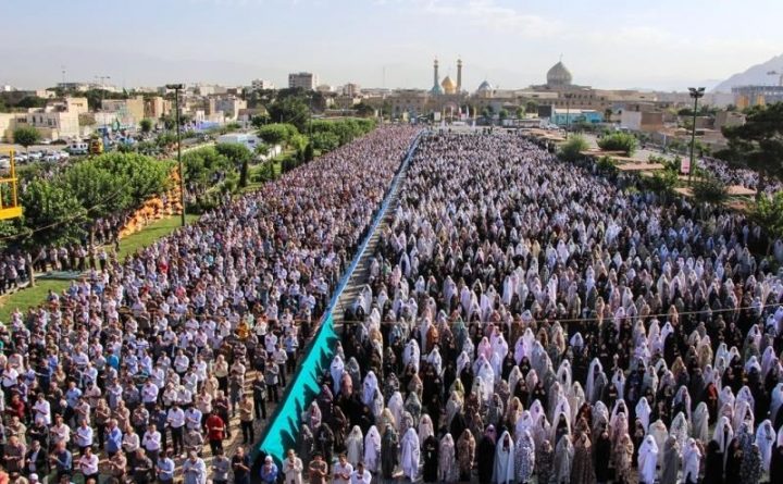 برگزاری نماز عیدفطر در شرایط شیوع کرونا بررسی می شود